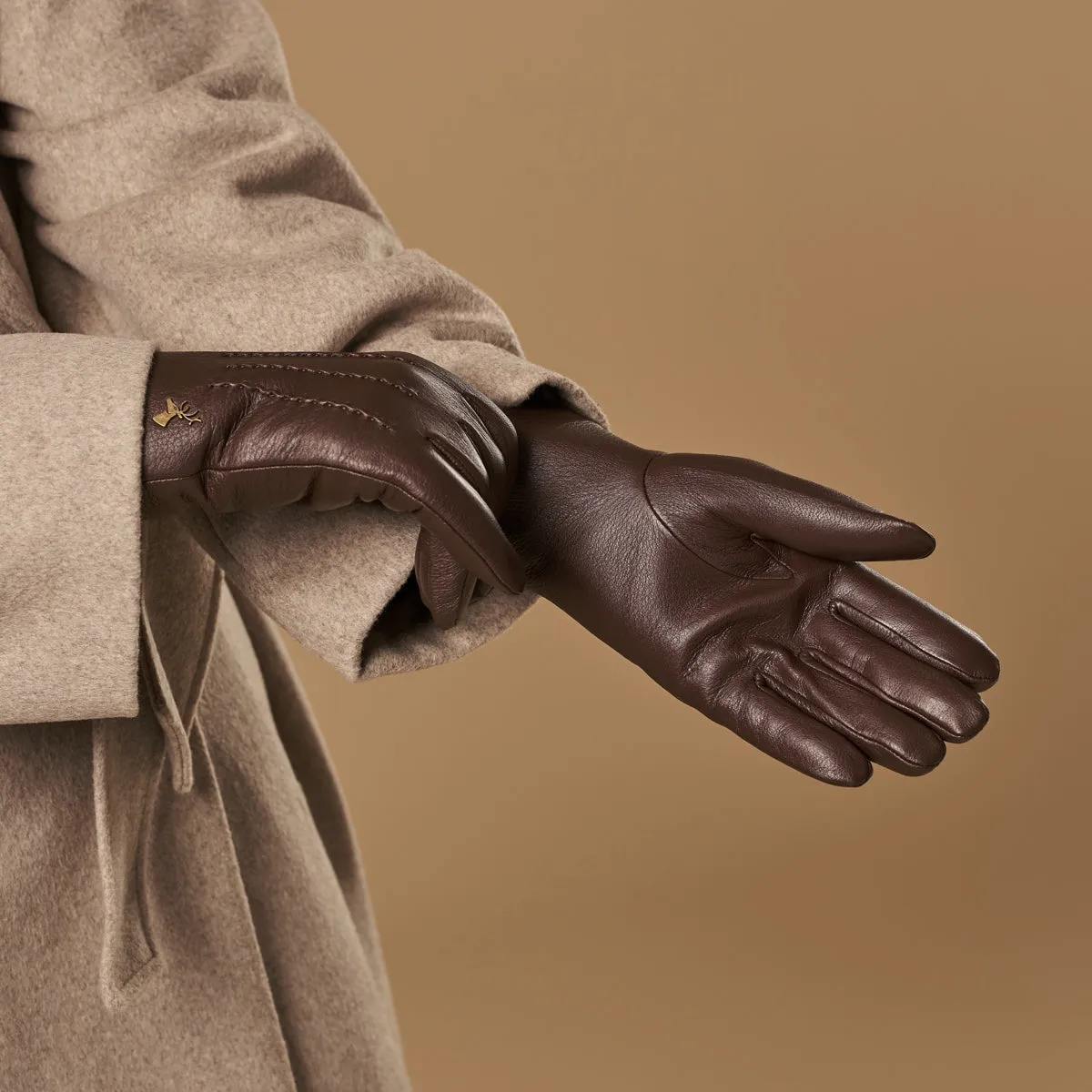 Alessandra (brown) - goatskin leather gloves with lambswool lining & touchscreen feature