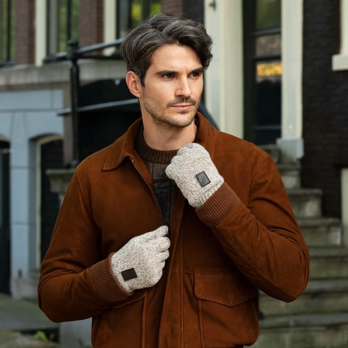 Hudson (light grey) - knitted gloves from Shetland wool with warm fleece lining