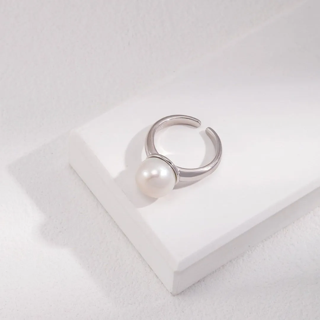 Minimalist Single Pearl Rings