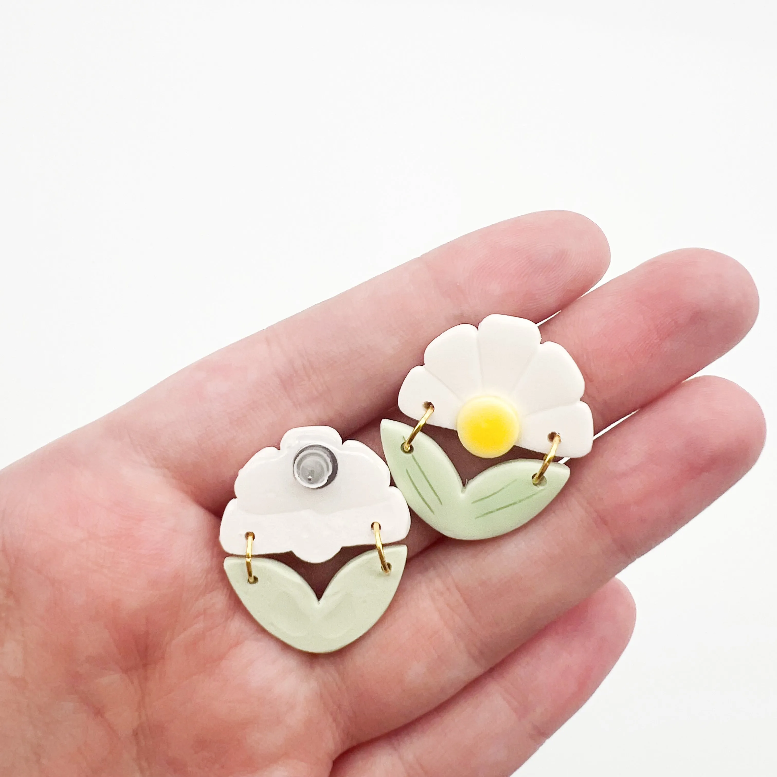 White Petal Hazel Earrings